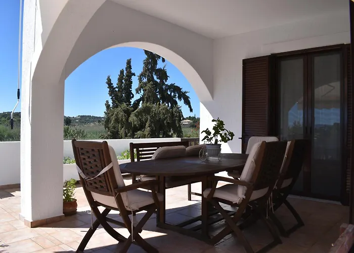 Gemi House By The Beach